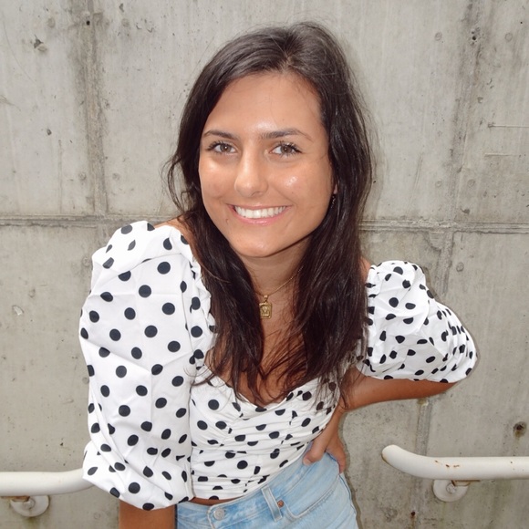 Meet your Posher, Mckenna - Picture 1 of 1